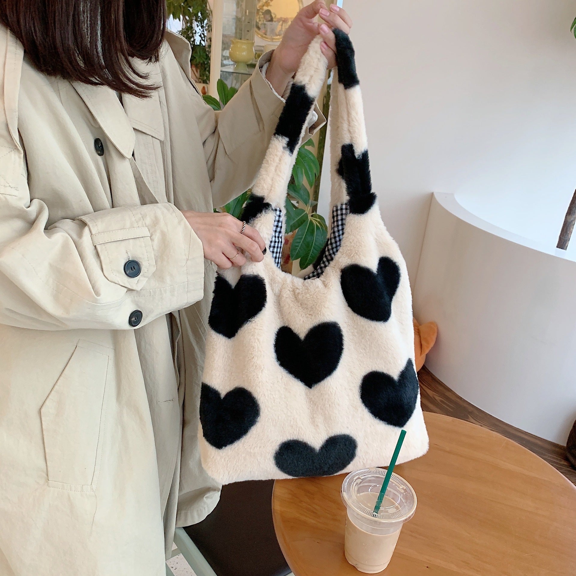 Stylish Love Heart Shoulder Bags | Winter Underarm Bag