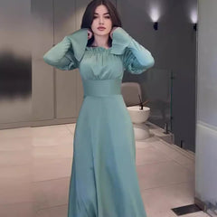 Stylish Solid Color Long Sleeve Dress with Wooden Ear Bubble Collar