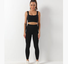 Women's Sports Fitness Outfit: Seamless Bra and High Waist Leggings Set for Yoga